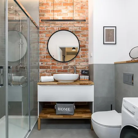 Chwaliszewo Elegant With Balcony In By Renters