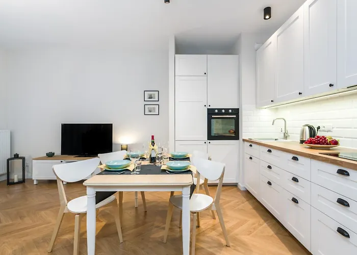 Appartement Chwaliszewo Elegant With Balcony In By Renters Poznań