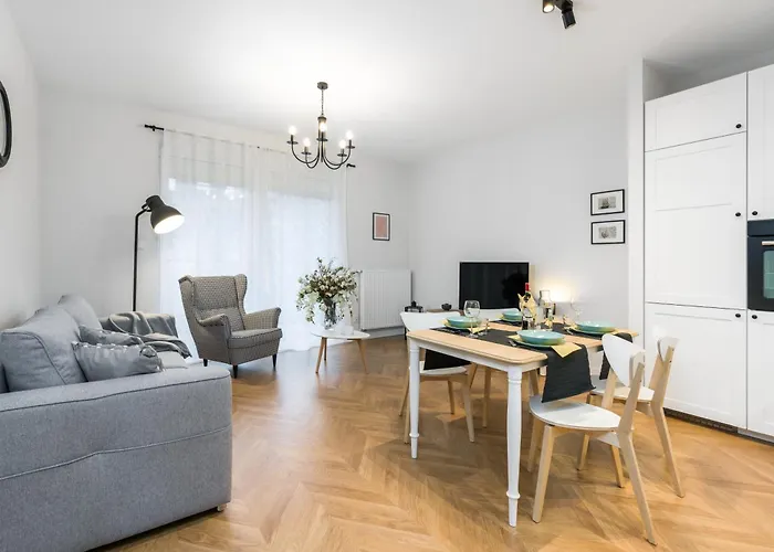 Appartement Chwaliszewo Elegant With Balcony In By Renters Poznań