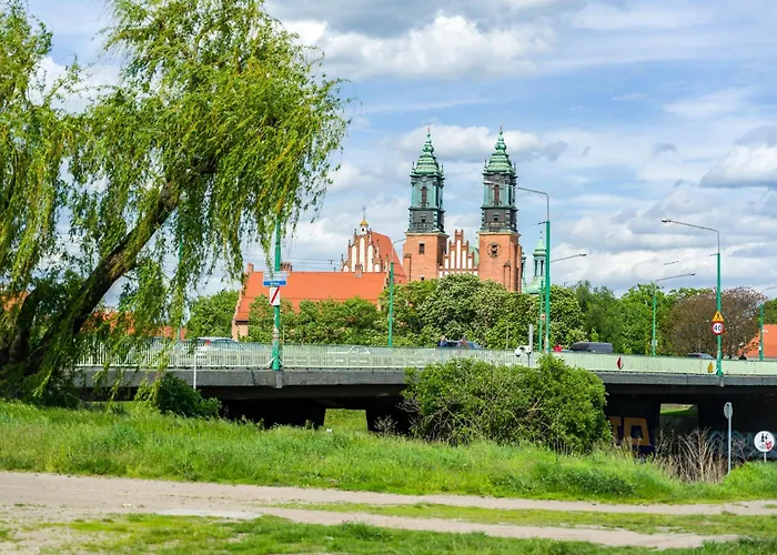 Chwaliszewo Elegant With Balcony In By Renters Познань